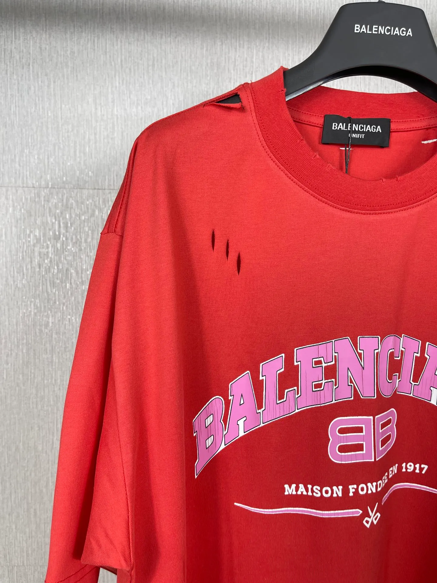 【 . Quality】BALENCI*GA/ .BB LOGO T . . ZP . 260 ， . ， ， 。Classic ， . ， ， 。 . ， 。 ， ， ， OS . Same Style。 ：BL 223012 ： . Blue. White.Red Size：XS L